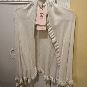 NWT Adrianna Papell Ivory/Cream Colored Shug Shawl Size XS/S